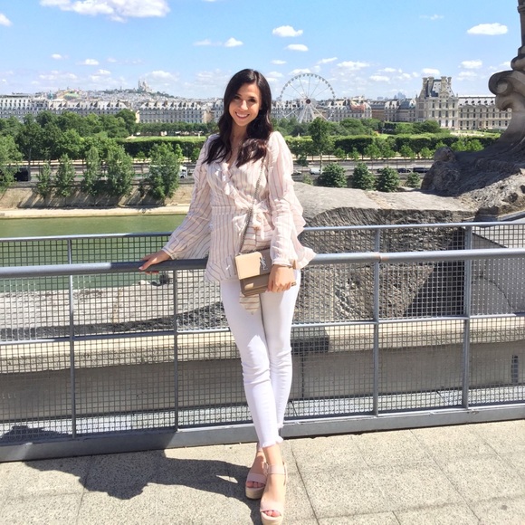 Meet your Posher, Tina - Picture 2 of 3